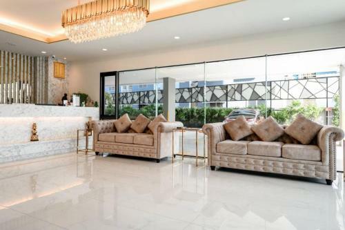 The Chess Hotel