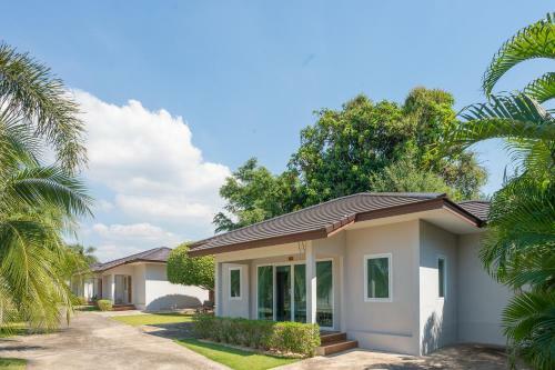 Hotel Akard Private Villas Sattahip
