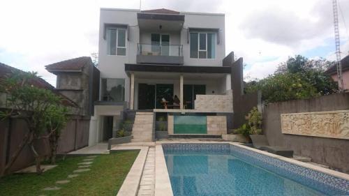 Villa Vila Gunung Catur 1