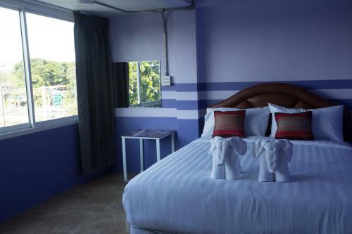 Baan Chang Hotel & Coffee House