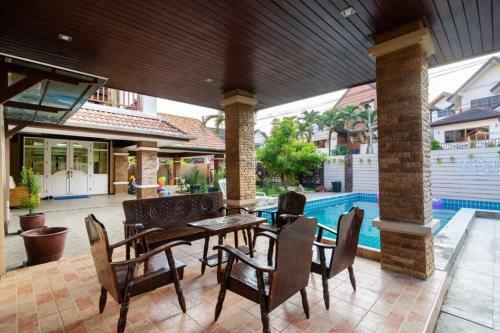 Angel Villa Pool Suite
