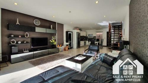 Modern Townhouse Ap Grand A18