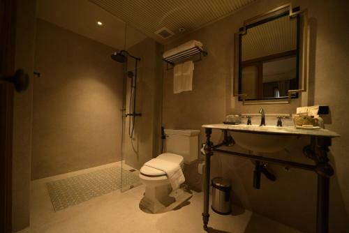Hotel Verdigris
