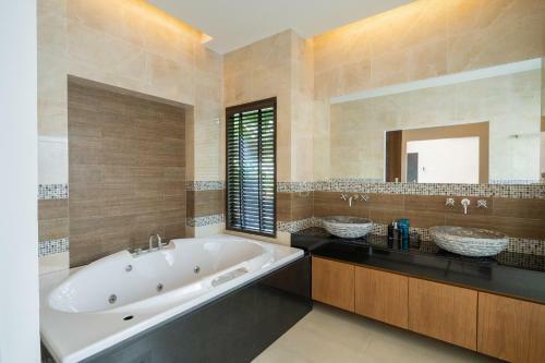 Villa Layantara Resorts