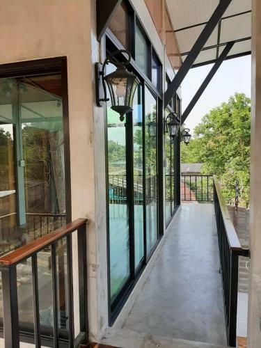 Bed & Breakfast Baan Rabiangdao Uthaithani