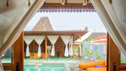 Villa Joglo Kawung By Bukit Vista