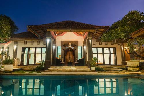 Villa Georgina Estate