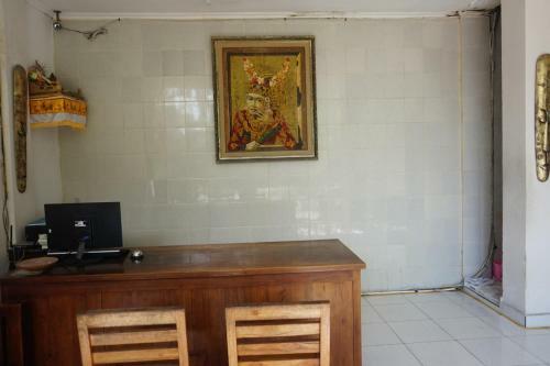 Hotel Oyo 90990 Surya Residence
