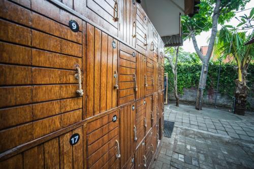 Apartamento Endless Summer Surf Camp Kuta Bali