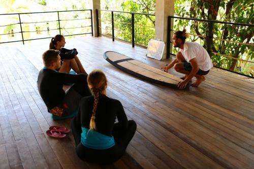 Apartamento Endless Summer Surf Camp Kuta Bali