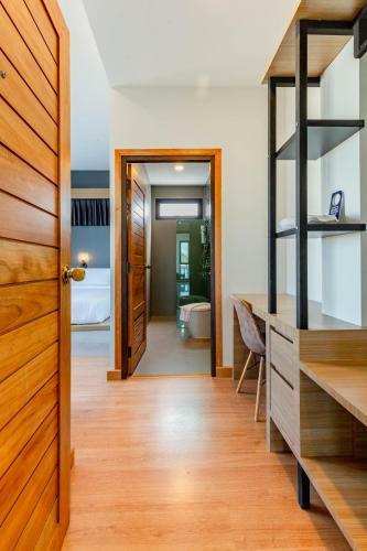 Hotel The Blue C Donsak