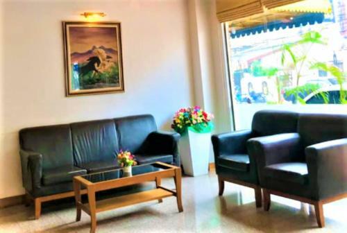Bj Hotel