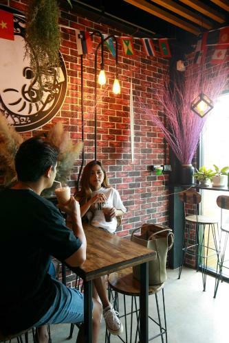 Hotel Sleepbox Hostel Suratthani