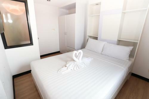 Apartamento C Tower Hotel