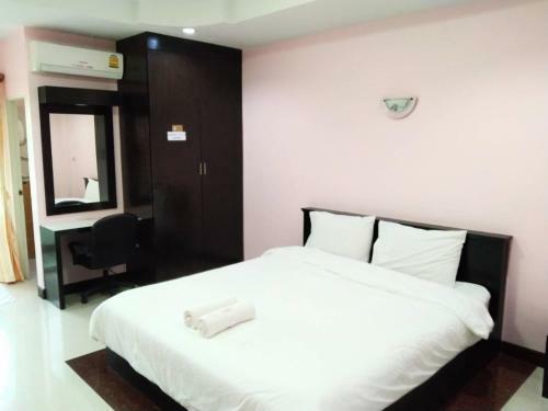 Hotel Oyo 75399 Choktipparat Place