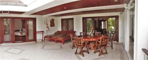 Royal Living Koh Samui - Villa 2 - With Jacuzzi And Service