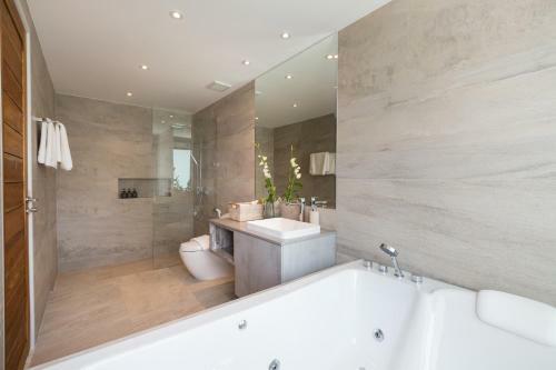 Moonstone - Samui's Premier Private Villa