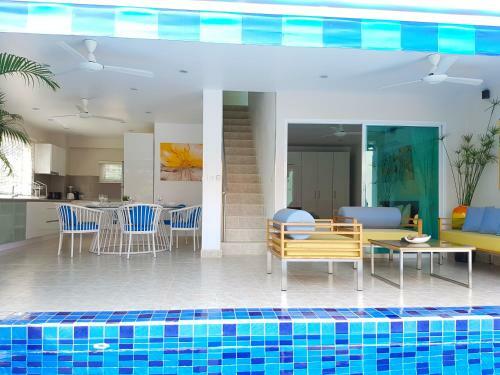 Duplex Bang Por Beach Apartment