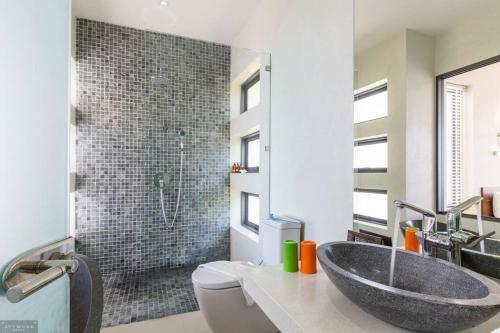 4 Bedroom Luxury Sea View Villa Lilac