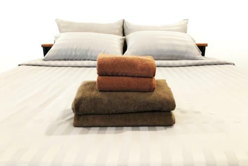 Hotel Bed Tel