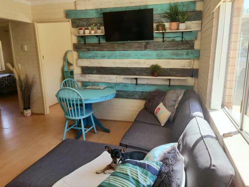 Apartamento Unit?wifi?undercoverparking?brekfast?