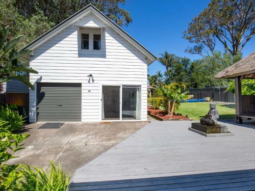 Bali Huts At Nowra - Private Resort Style Pool