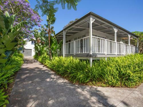 Bali Huts At Nowra - Private Resort Style Pool