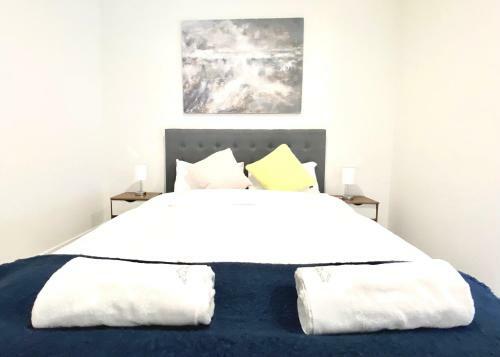 Apartamento Oakleigh Stylish 2b2b Apt With Beautiful View 4b