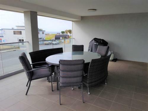 Port Vincent Seaside Apartments - Apartment 2