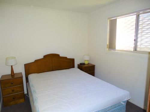 Moonta Bay Cabins - Cabin 6