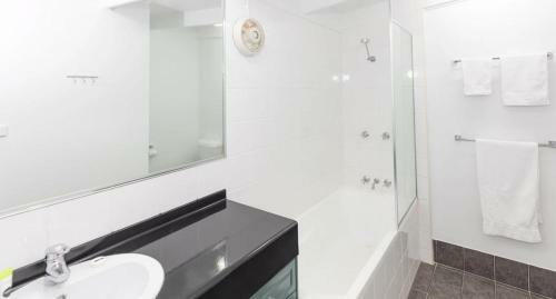 Tasman Holiday Parks - Cairns Cool Waters