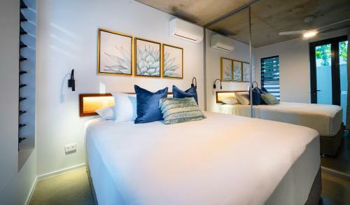 Aria Port Douglas Villas