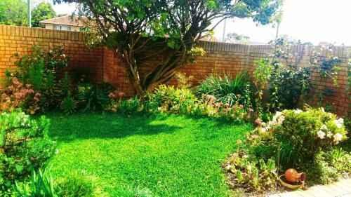 Camelias Boutique Cottage In Dianella