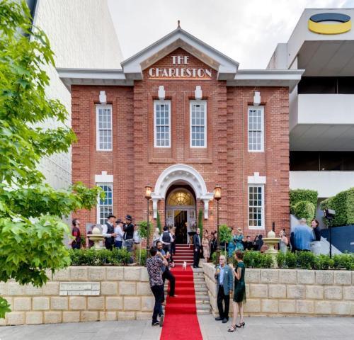 Art Deco Inspired Apartment In Perth