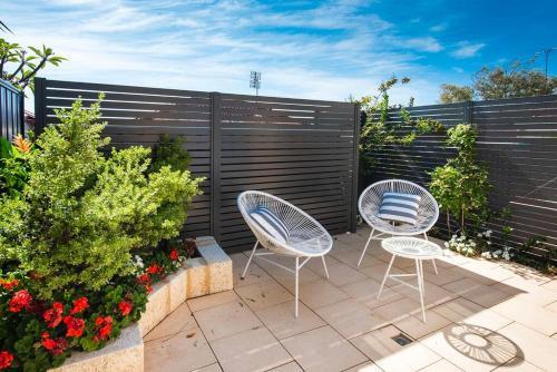 Scarborough Villa On Duke - Executive Escapes