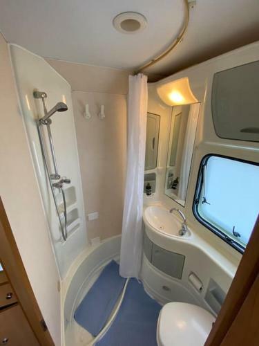 Camping Car De L'eau D'heure