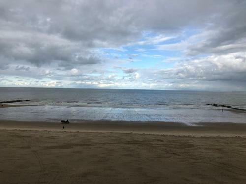 Apartamento Westende Zeezicht