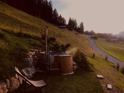 Boutique Chalet Panoramic Views Hot Tub