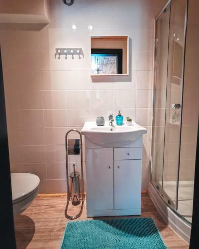 Hostal G�stehaus Alpengl�hn