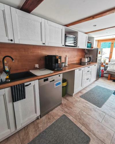 Hostal G�stehaus Alpengl�hn