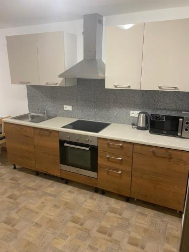 Apartm�ny M�ra