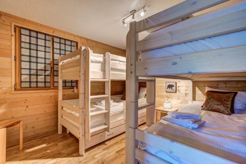 Chalet Leopard De Neige