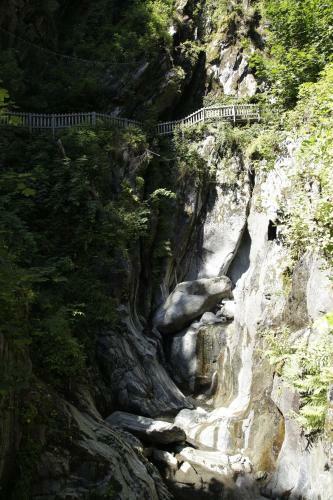 Lieu Secret Dans Les Alpes Suisses