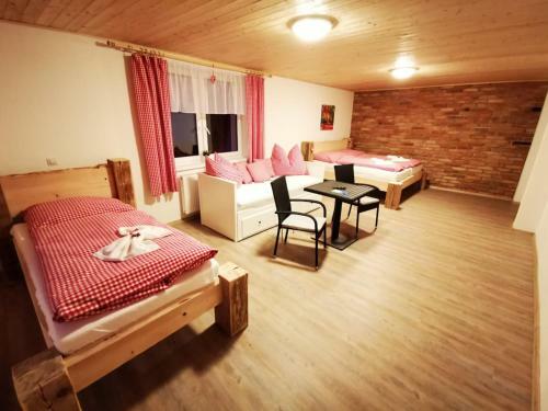 Hostal Penzion U L�py