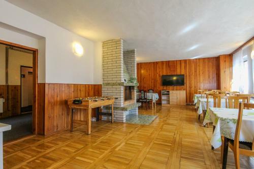 Hostal Penzion Na Ml�n?