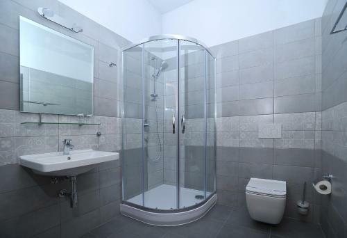 Hostal Penzion Kr�lovsk� L�zn?
