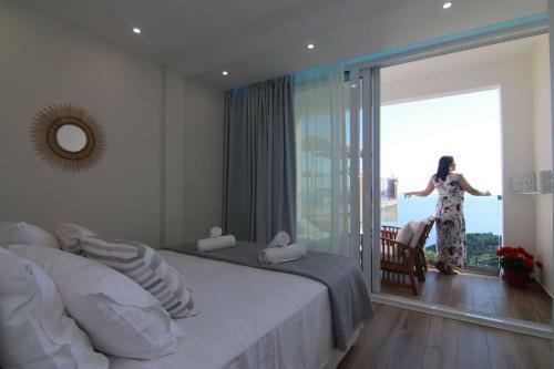 Apartamento Lakones Deluxe Suites