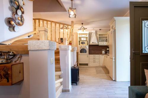 Villa Family's Nest