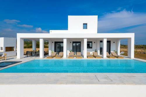 Seafish Villa
