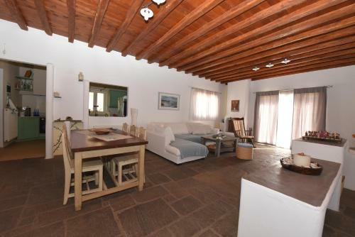 Traditional House With Fantastic Sea View!!!!!